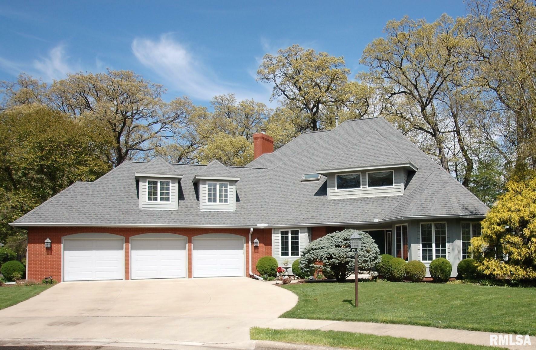 Property Photo:  11606 N Strathmoore Court  IL 61525 