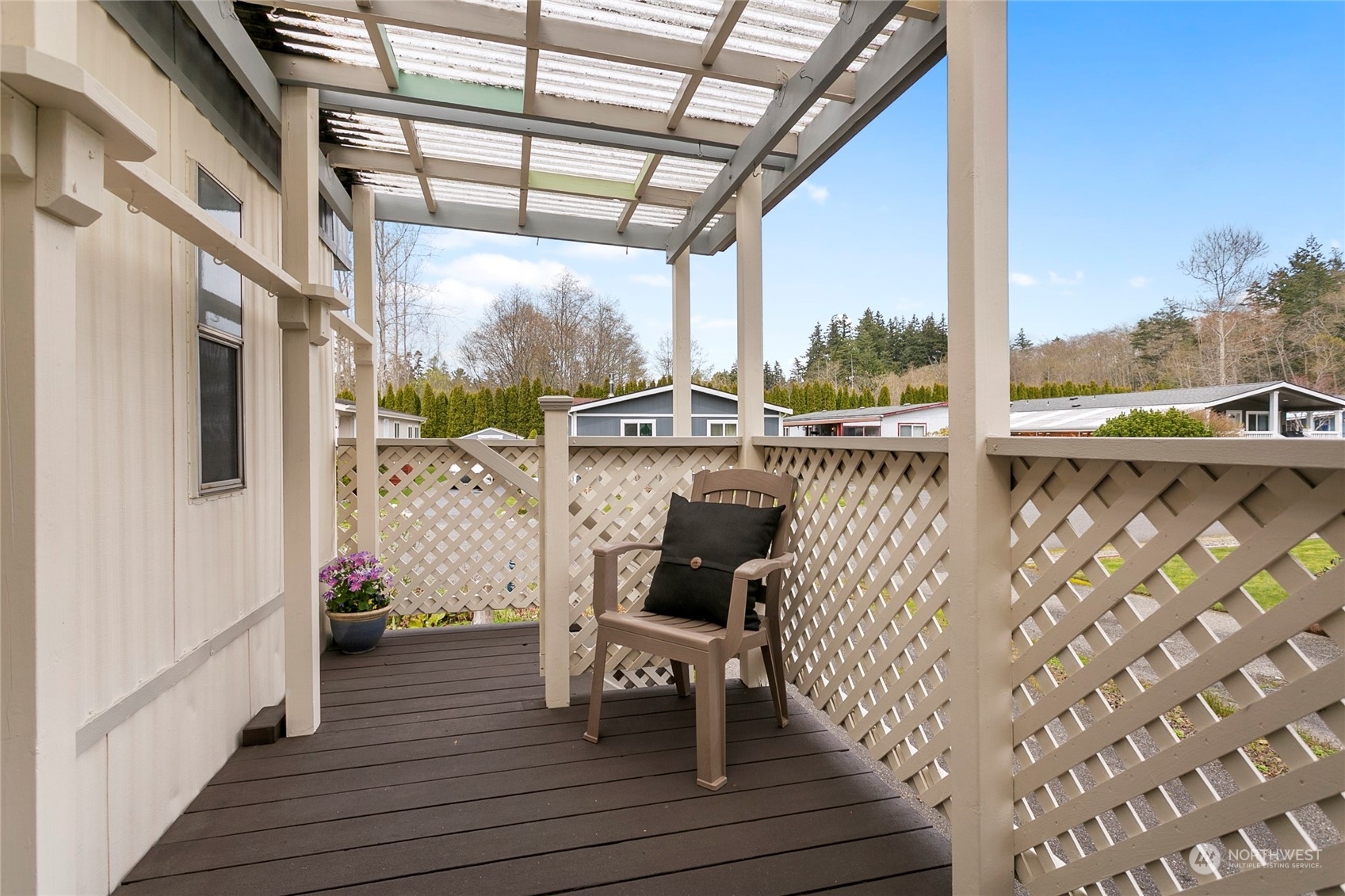 Property Photo:  425 Chuckanut Drive N 39  WA 98229 