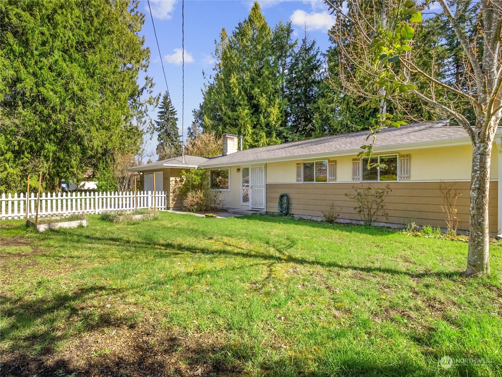 Property Photo:  5307 20th Avenue SE  WA 98503 