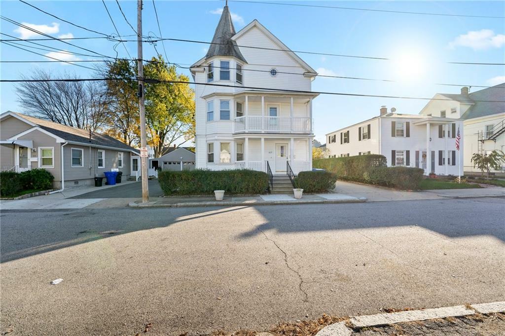 Property Photo: 105 Oakland Av RI 02861
