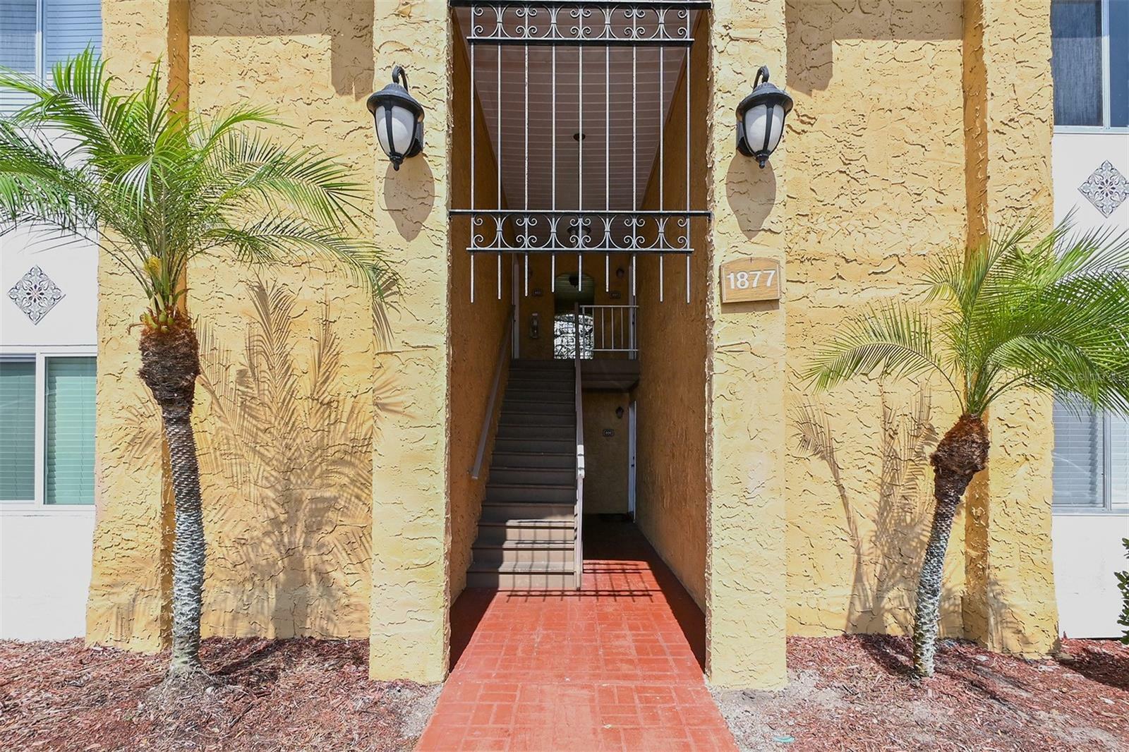 Property Photo:  1877 Toucan Way 401  FL 34232 