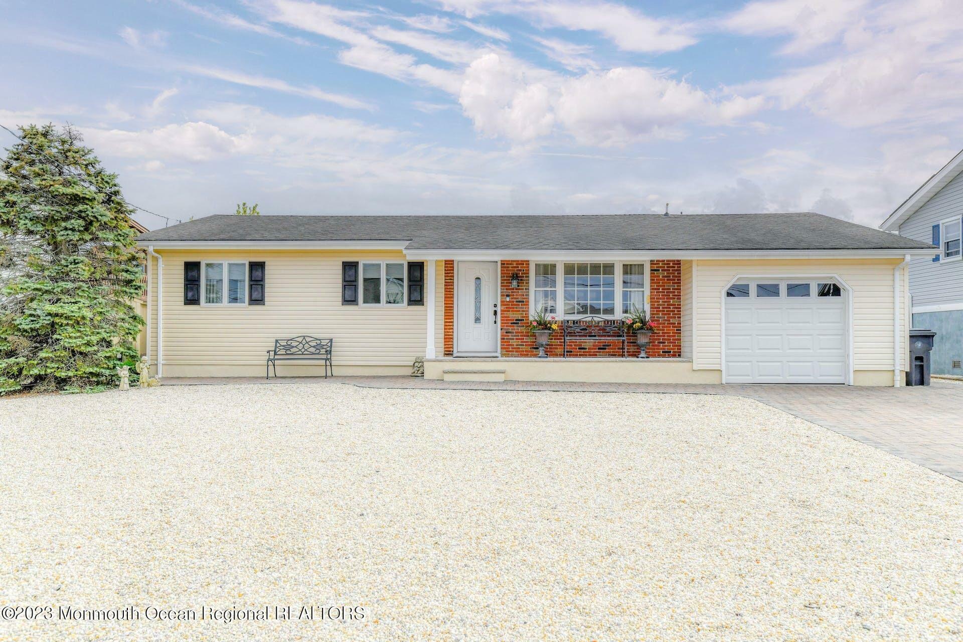 1927 Pinta Court  Toms River NJ 08753 photo