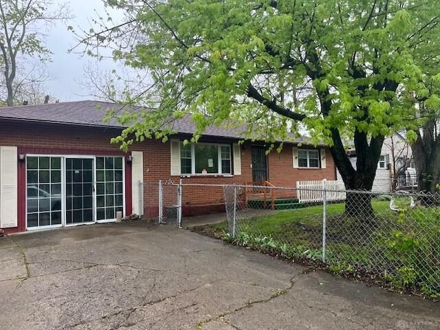 840 Lilac Avenue  Dayton OH 45417 photo