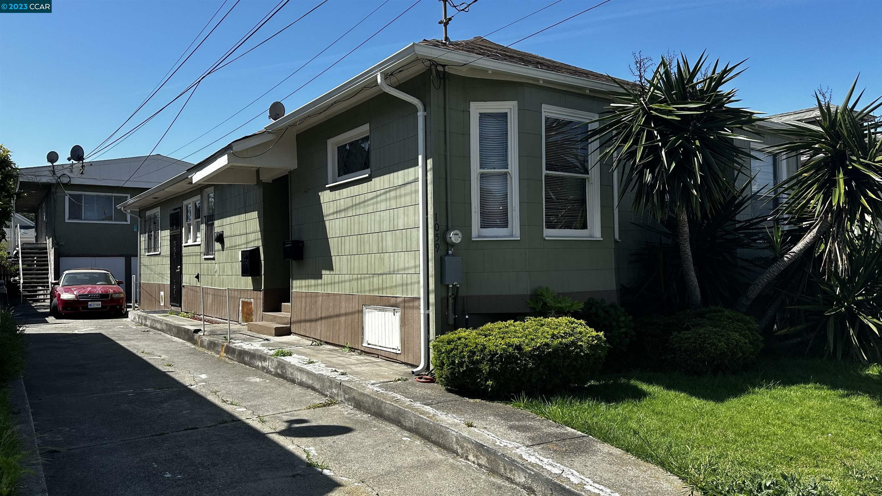 Property Photo: 1059 63rd St CA 94608