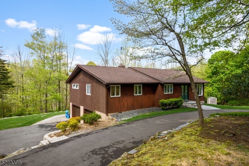 Property Photo: 13 White Oak Dr NJ 07830