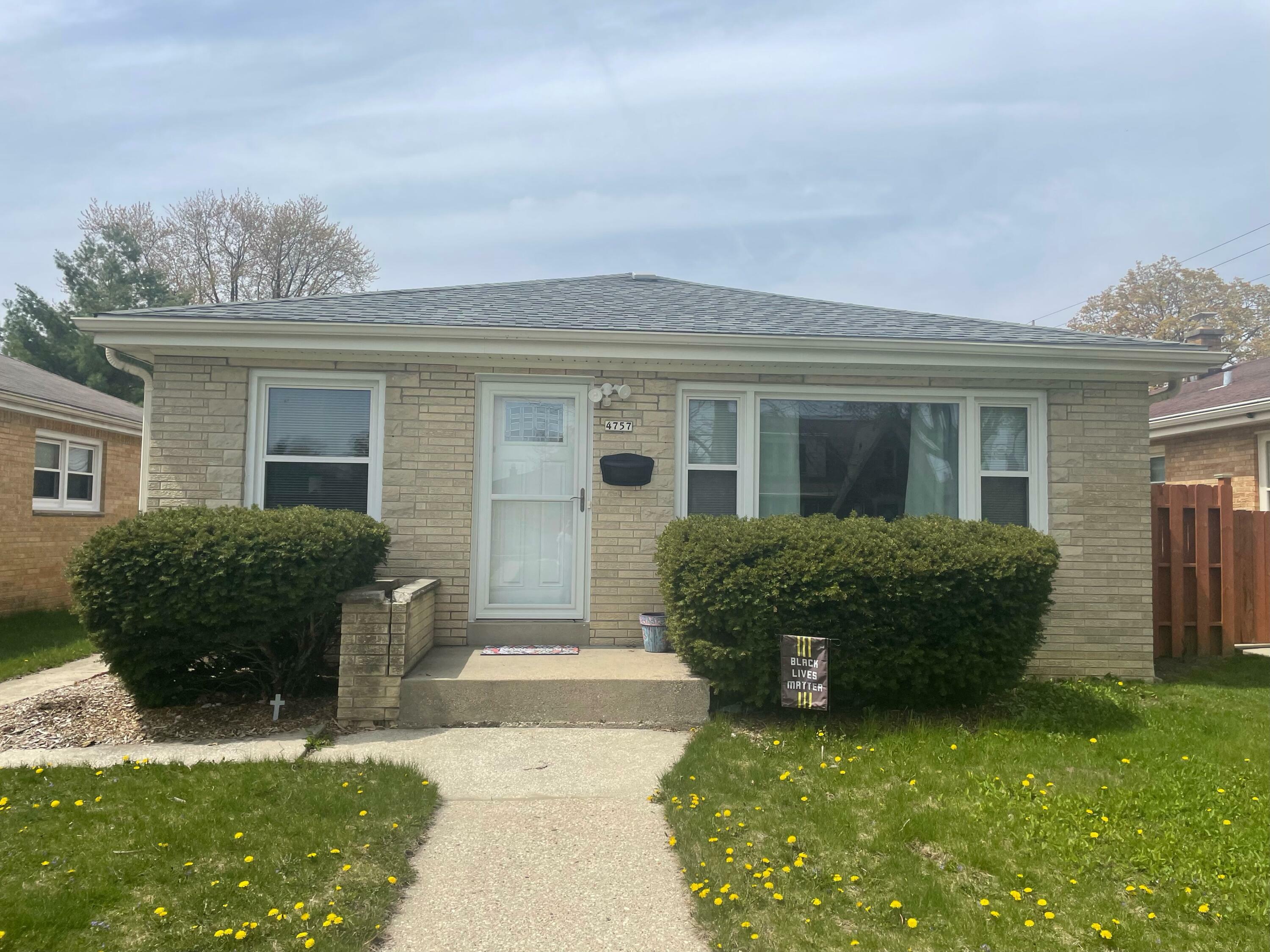 Property Photo: 4757 N 72nd St WI 53218