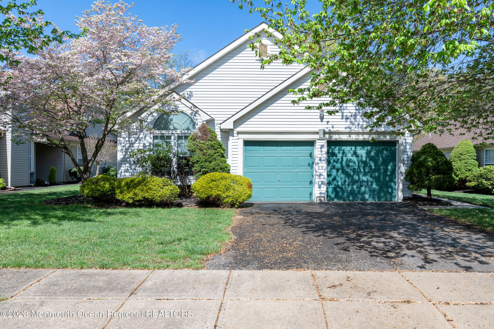 Property Photo:  2644 Lancaster Lane  NJ 08755 