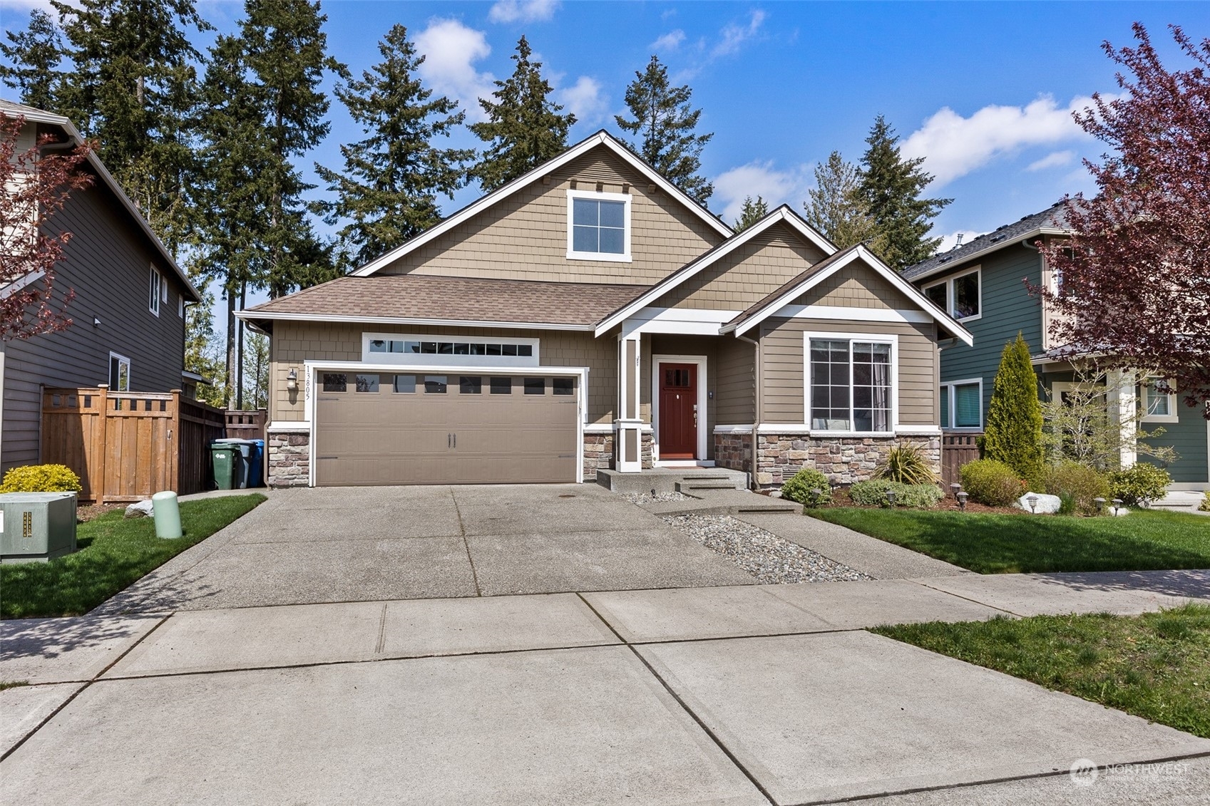 Property Photo:  13805 185th Avenue E  WA 98391 