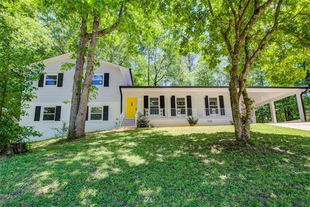 Property Photo:  3920 Prentiss Drive  GA 30034 