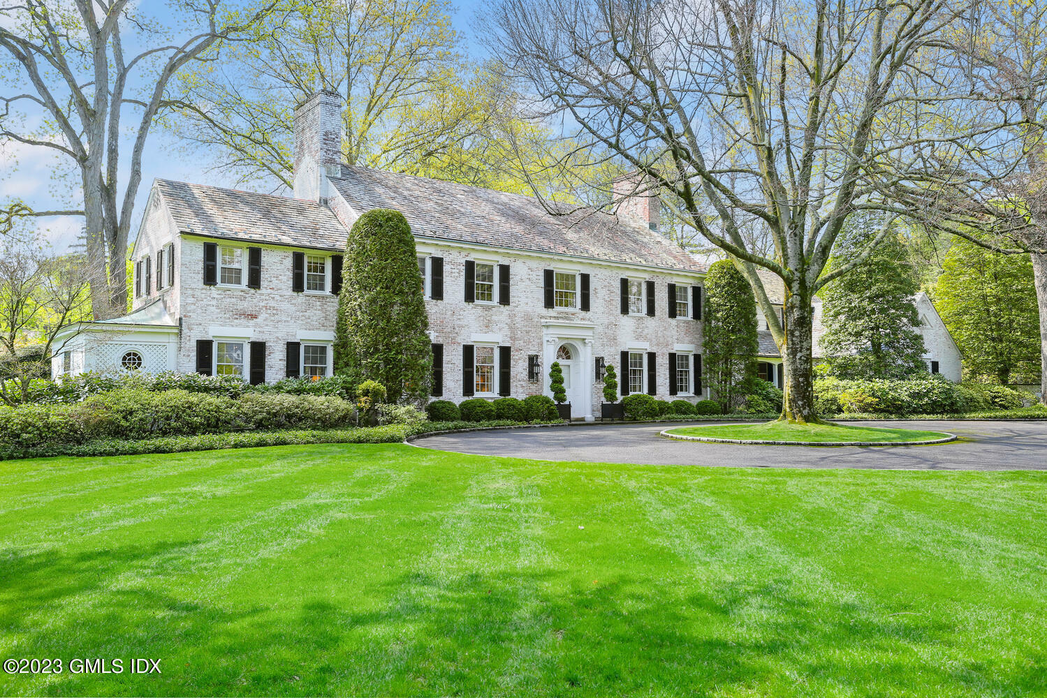 Property Photo: 12 Woodside Road CT 06830