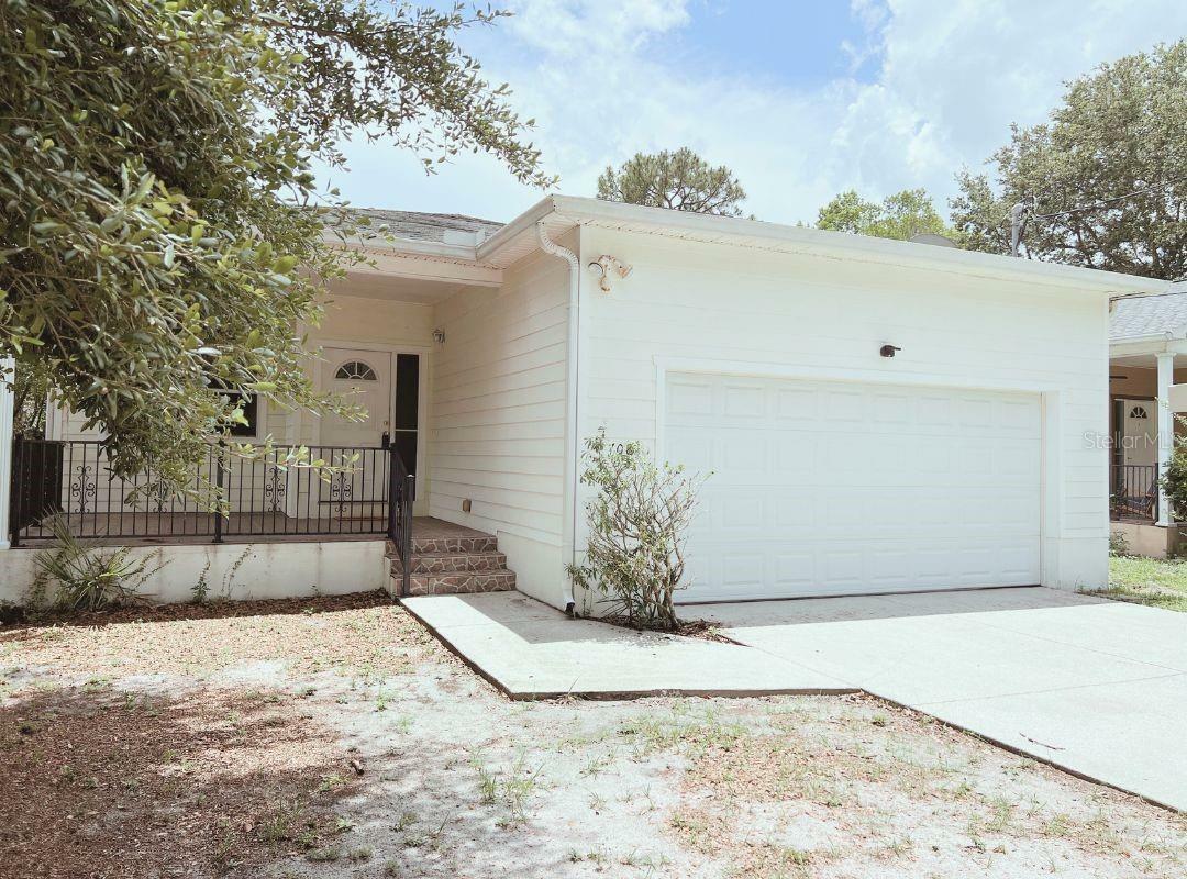 Property Photo:  708 W Adalee Street  FL 33603 