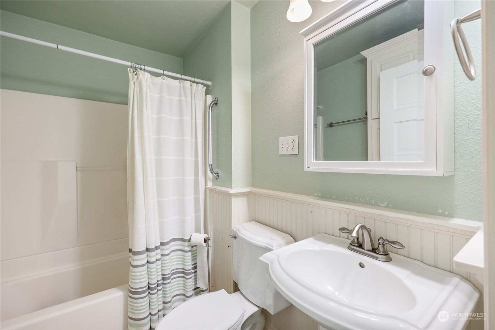 Property Photo: 4916 McKinley Avenue A & B WA 98404