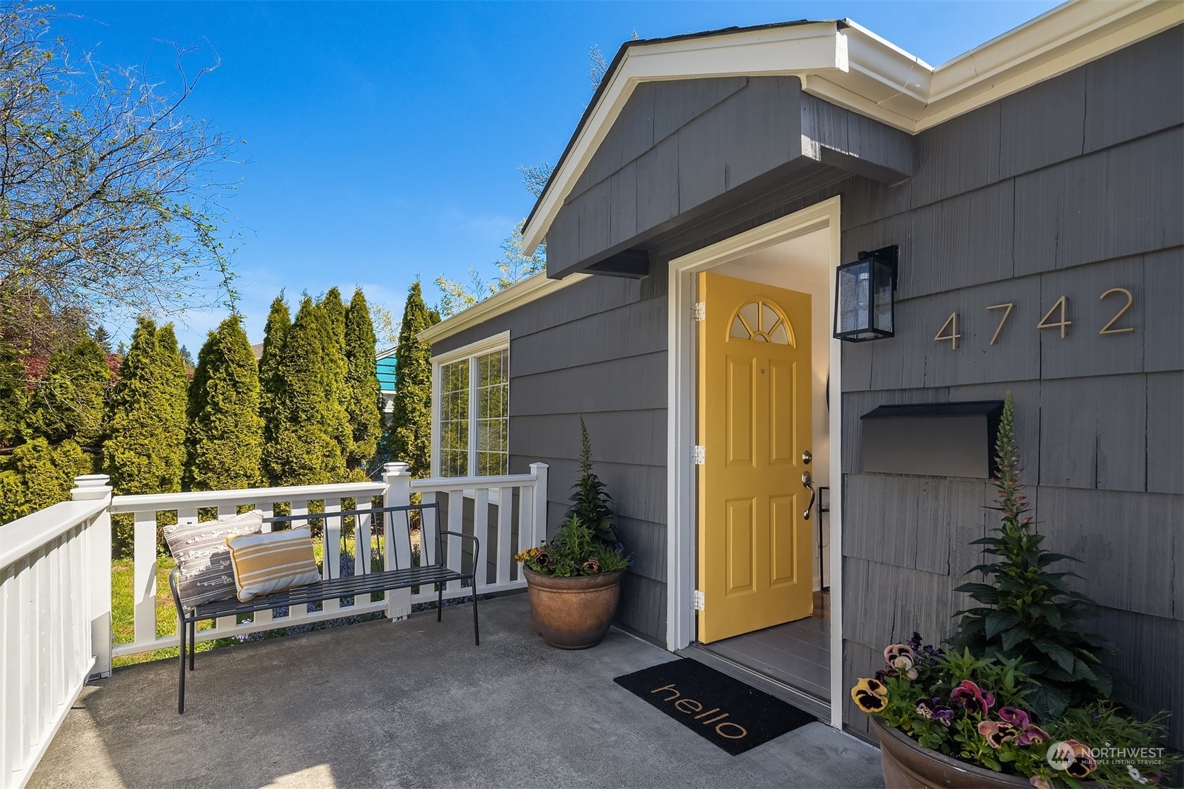 Property Photo:  4742 50th Avenue SW  WA 98116 