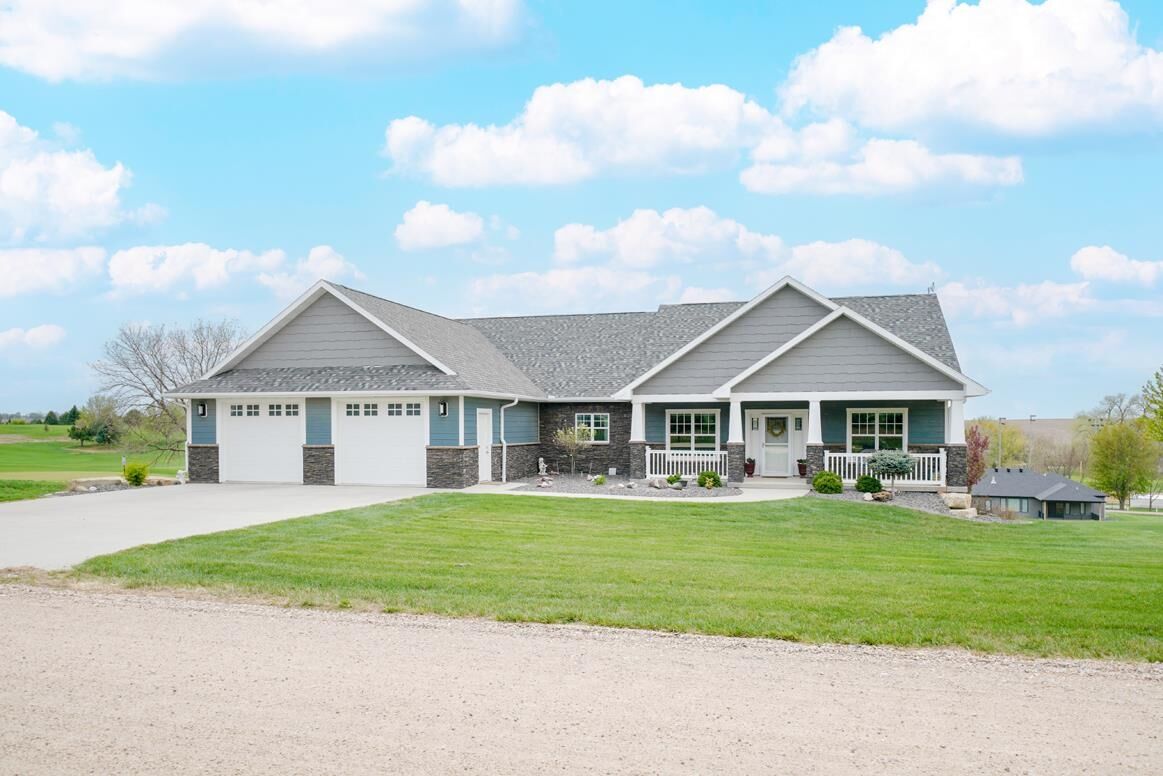 Property Photo:  449 Sandy Banks Street  NE 68643 