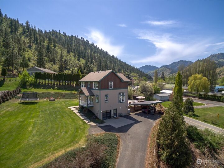 Property Photo:  5285 Patrick Lane  WA 98815 