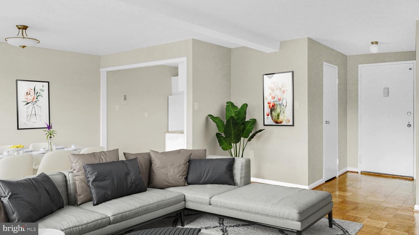 Property Photo:  10201 Grosvenor Place 925  MD 20852 