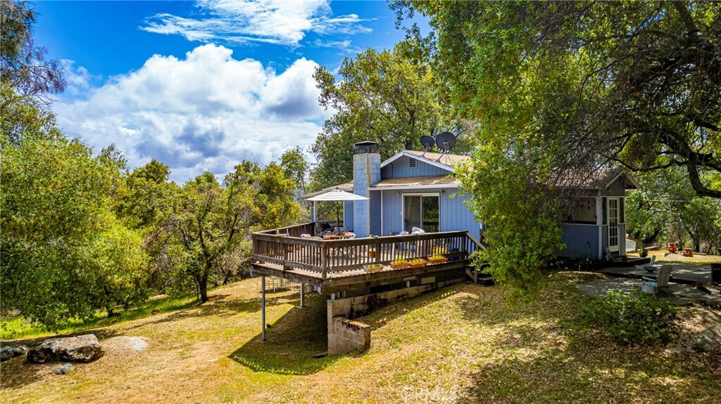 Property Photo: 5090 Tip Top Road CA 95338