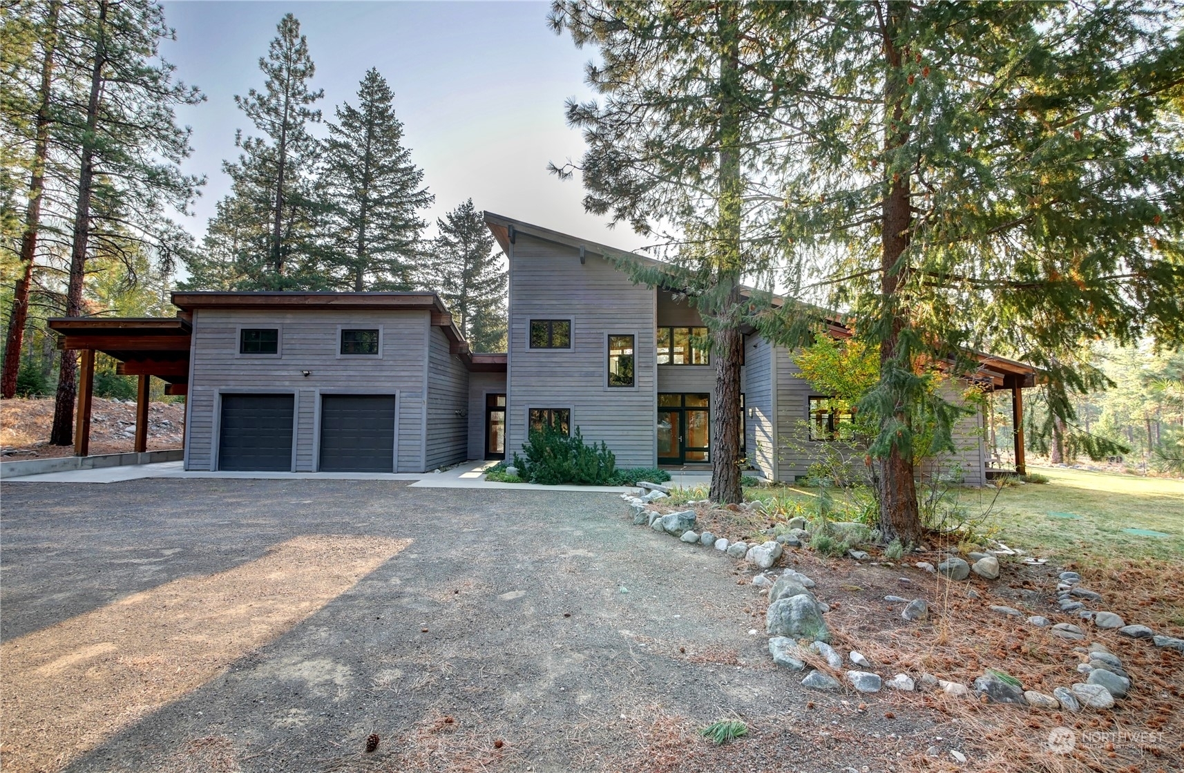 Property Photo:  58 Foster Loop  WA 98862 