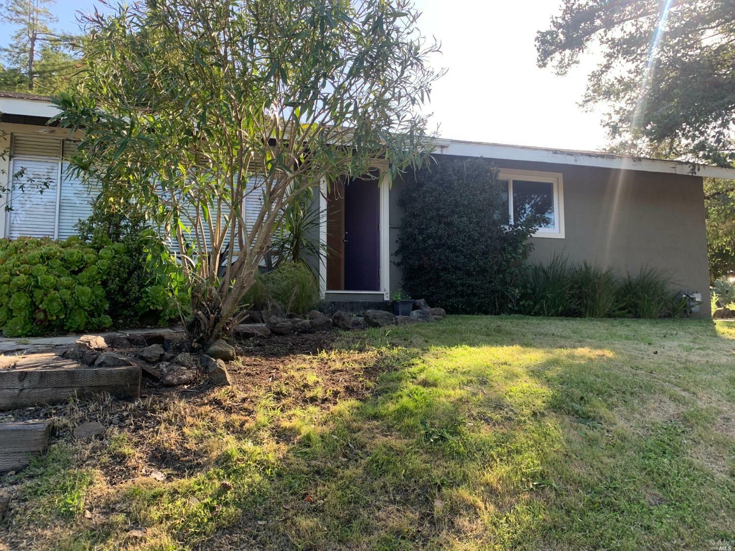 Property Photo:  2247 5th Avenue  CA 94901 