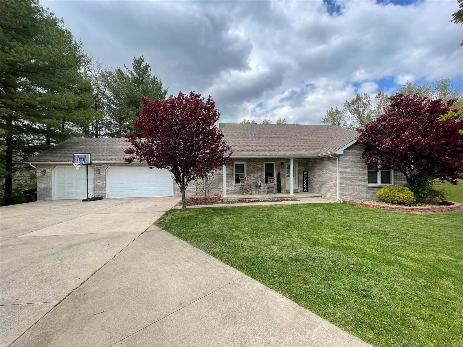 Property Photo: 7509 Pinnacle Drive IL 62097