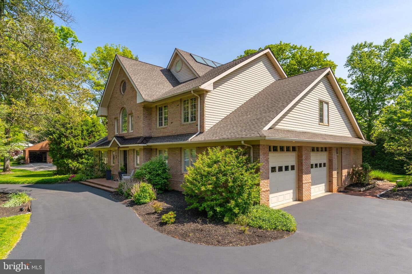Property Photo:  825 Foxwood Circle  PA 19444 