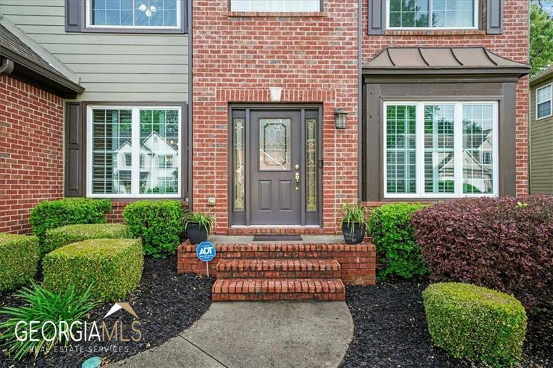 Property Photo: 5160 Oak Hill Terrace GA 30040