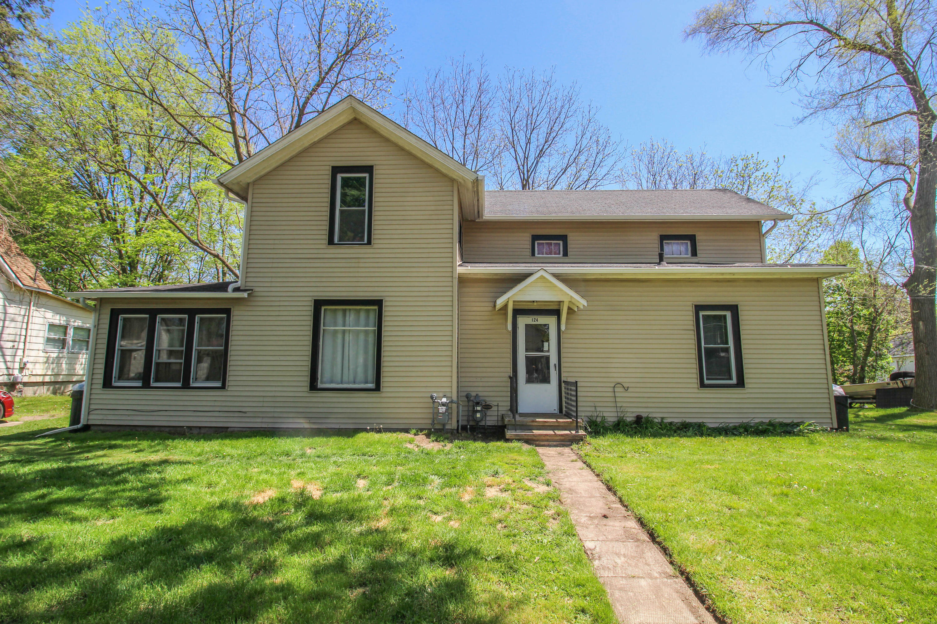 Property Photo:  124 S Constantine Street  MI 49093 