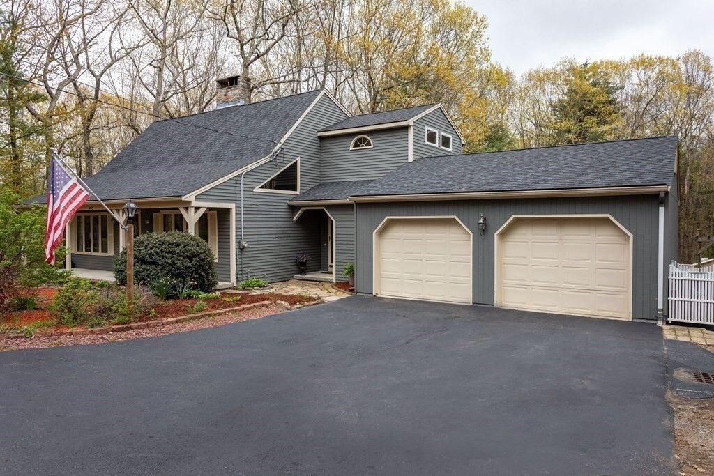 Property Photo:  433 Sterling Road  MA 01522 