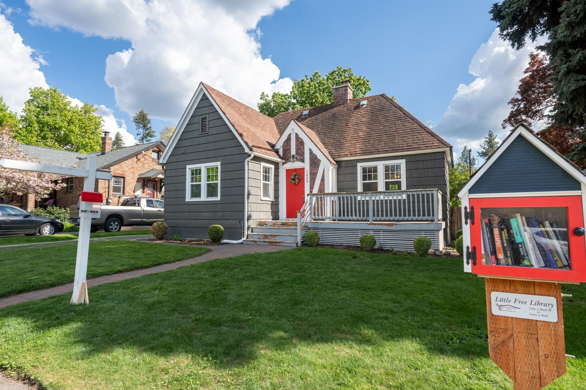 Property Photo: 1609 W 12th Ave WA 99204