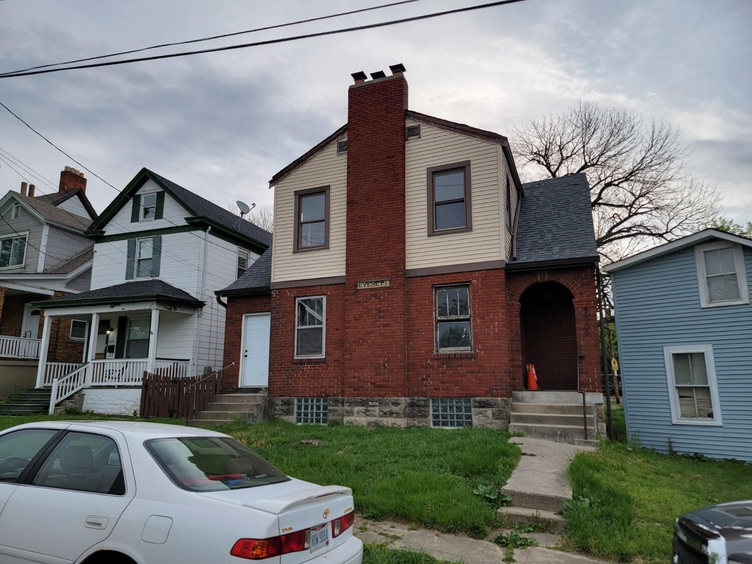 Property Photo:  5006 Stewart Park  OH 45212 