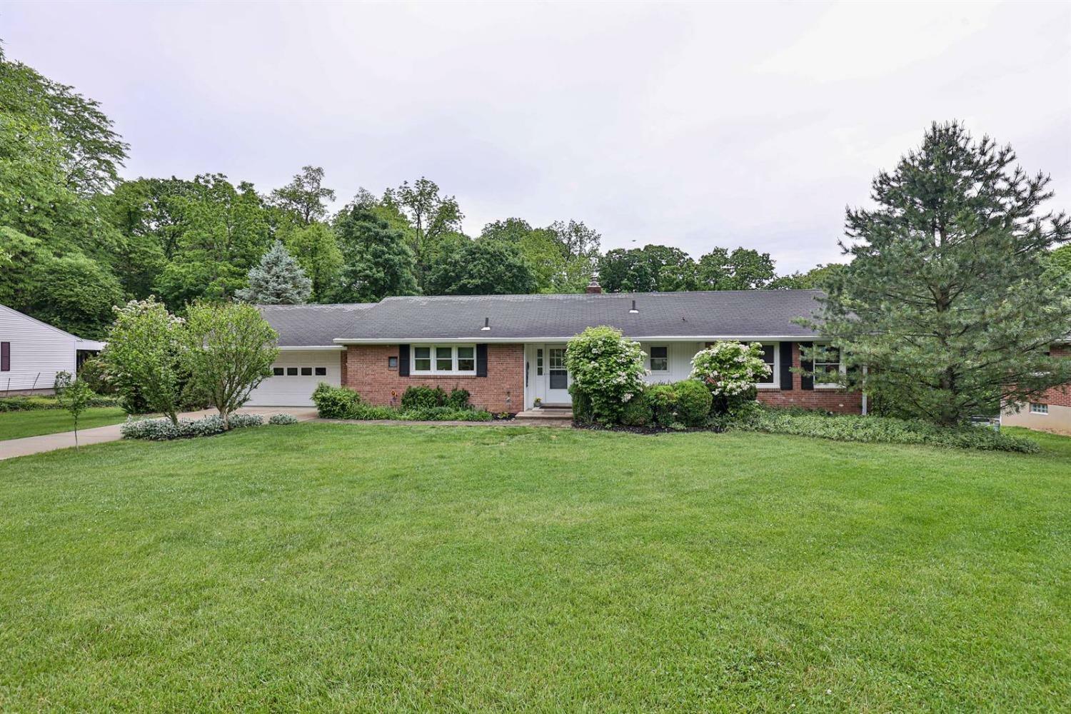 Property Photo:  5707 Lindenwood Ln  OH 45014 