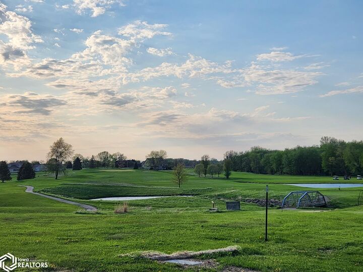 Property Photo: 406 Brickyard Road IA 50475