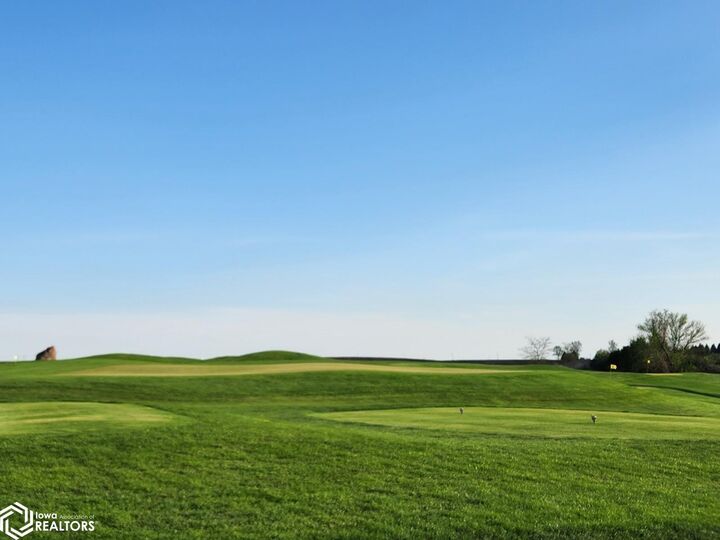 Property Photo: 417 Brickyard Road IA 50475