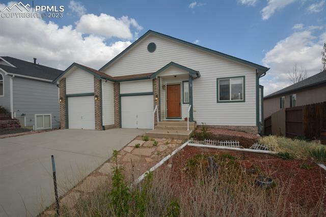 Property Photo:  1174 Hill Mesa Court  CO 80905 