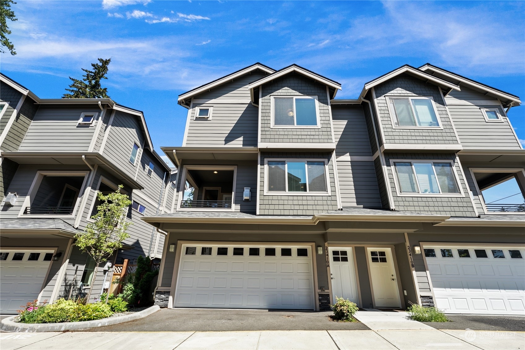 Property Photo: 23410 55th Avenue W A WA 98043