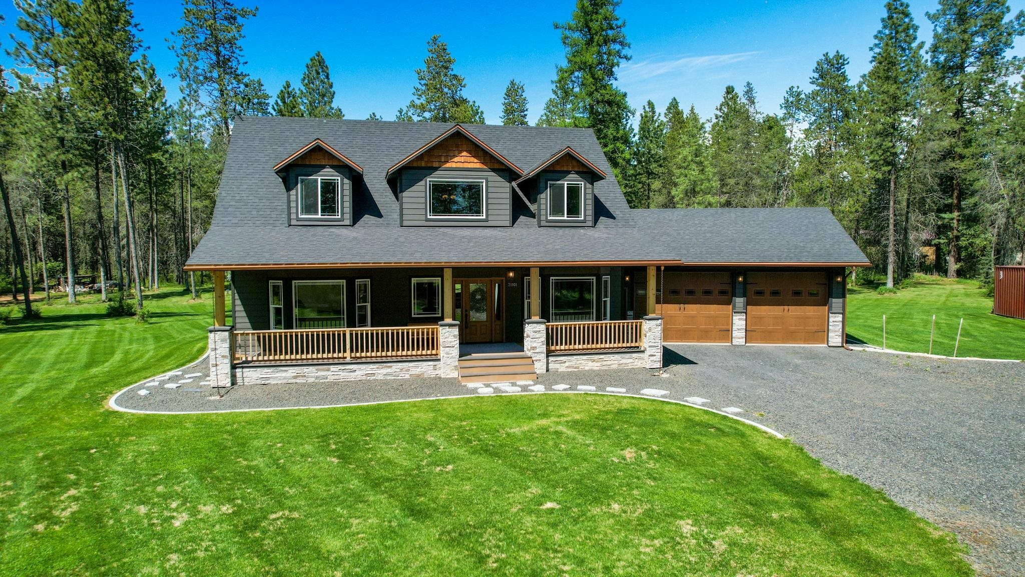 Property Photo: 31101 N Cedar Rd WA 99006