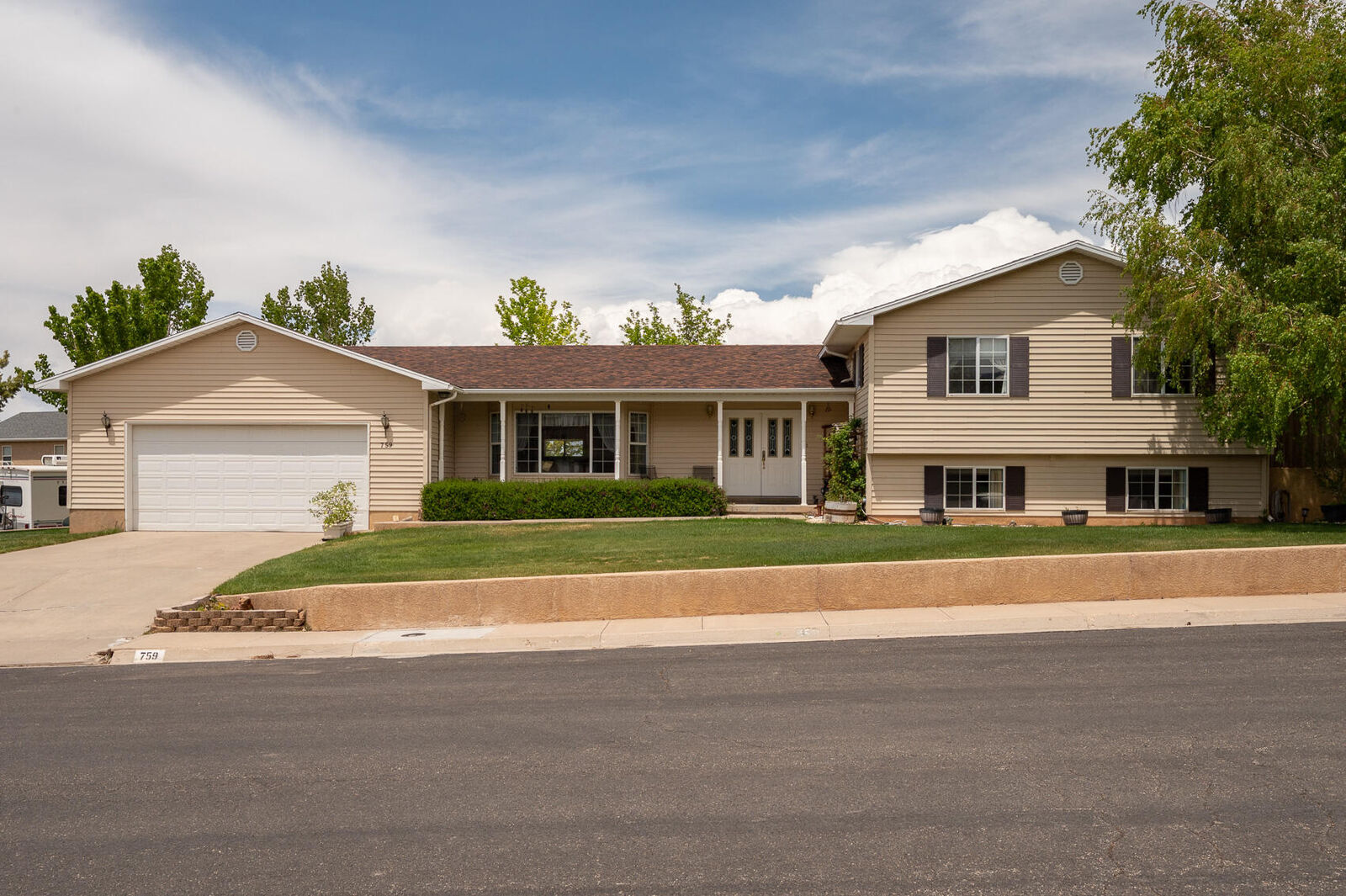 Property Photo:  759 E Cobblecreek Dr  UT 84721