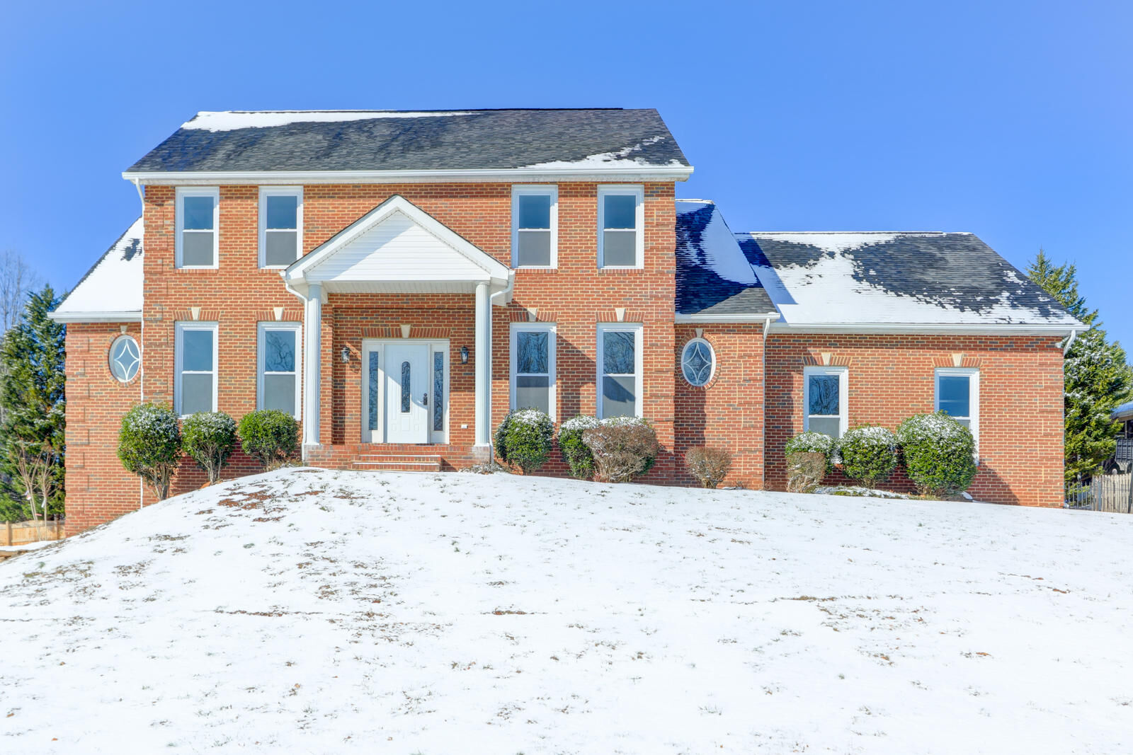 Property Photo:  8737 Hollingsfield Drive  TN 37922