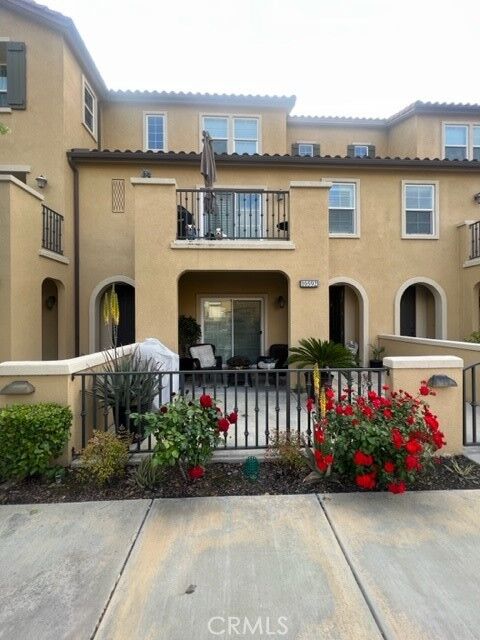 Property Photo:  10592 Acacia Ln 87  CA 90670 