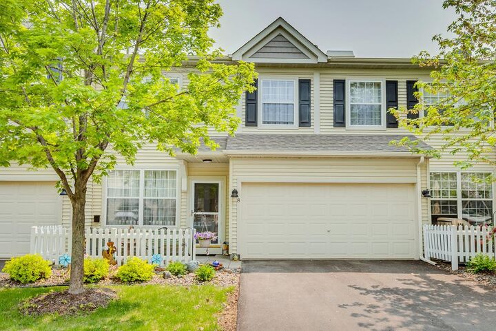4565 Victor Path 8  Hugo MN 55038 photo