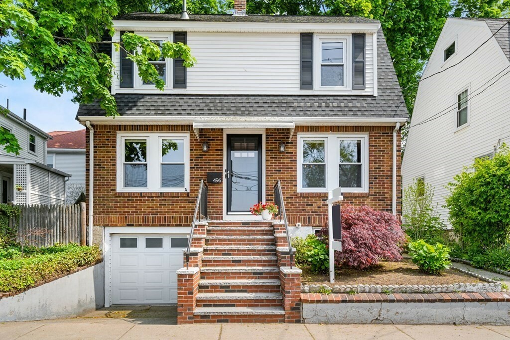 Property Photo:  496 Mount Auburn Street  MA 02472 