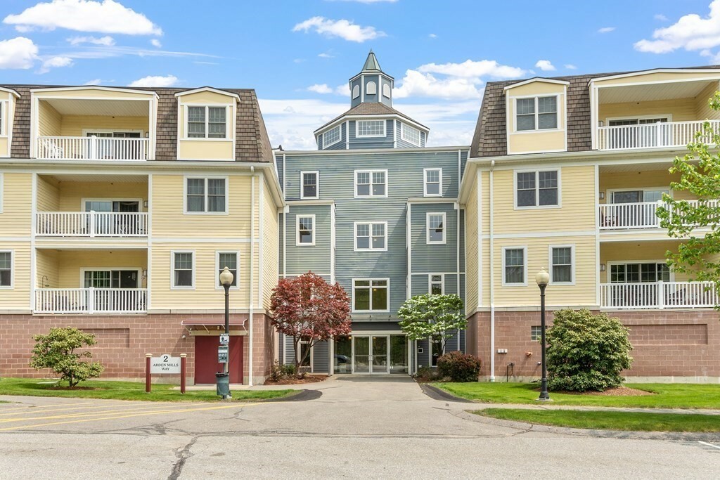 Property Photo:  2 Arden Mills Way 2105  MA 01420 