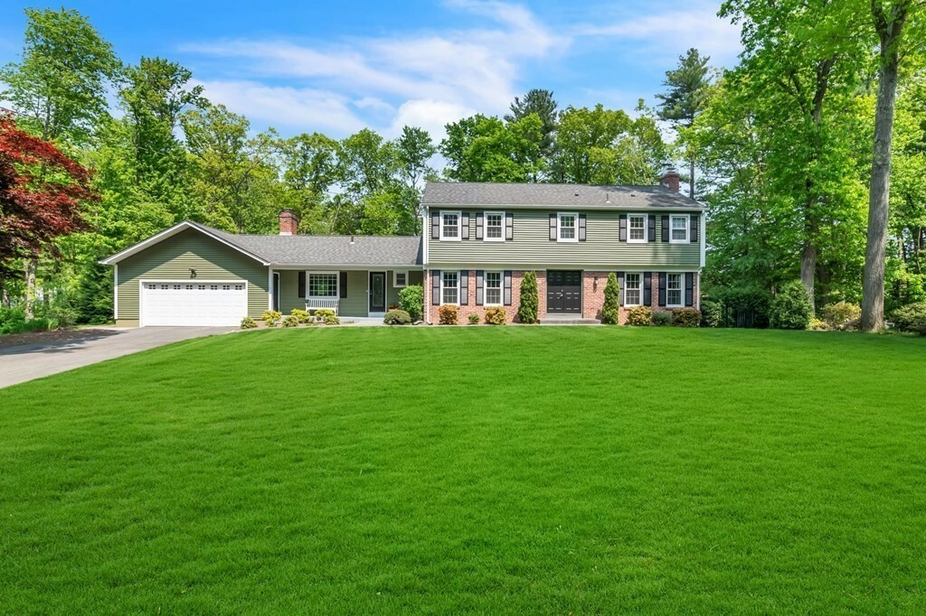 Property Photo: 6 Eastwood Dr MA 01095