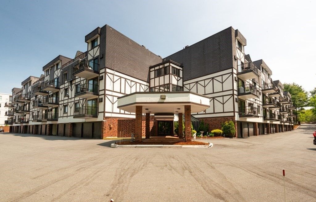Property Photo: 9 Broadway 321 MA 01906