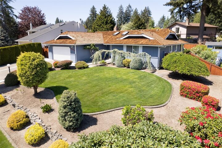 Property Photo:  6123  51st Street Ct W  WA 98467 