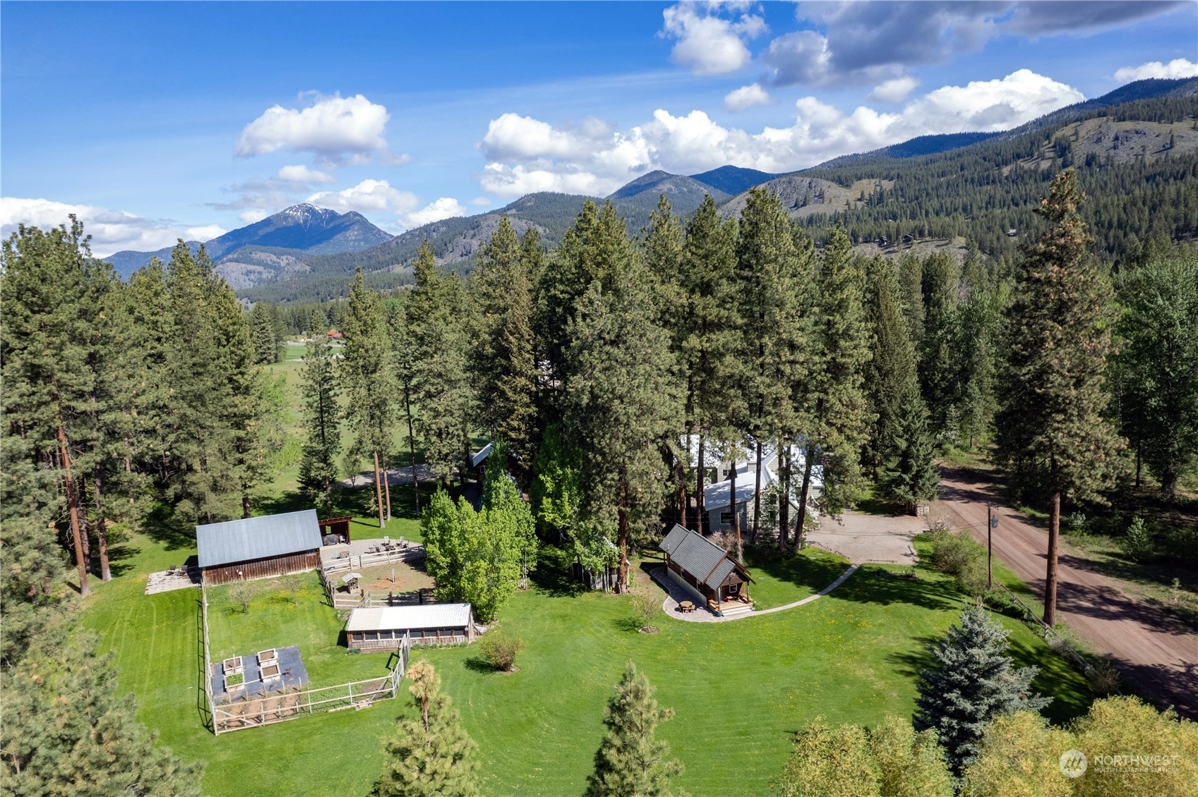 Property Photo:  887 Wolf Creek Road  WA 98862 