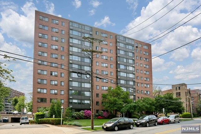 Property Photo: 90 Prospect Avenue 6D NJ 07601