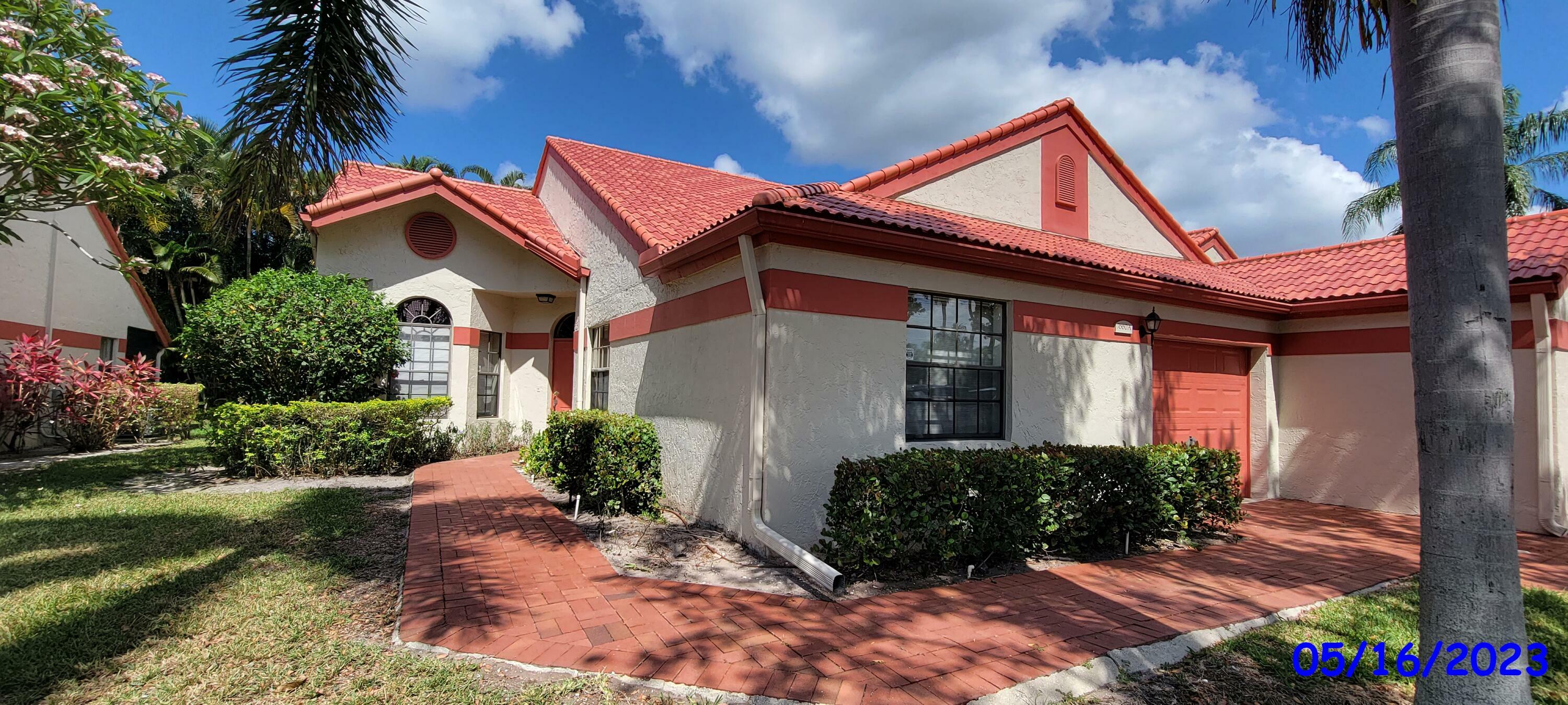 Property Photo:  7660 Lexington Club Boulevard A  FL 33446 