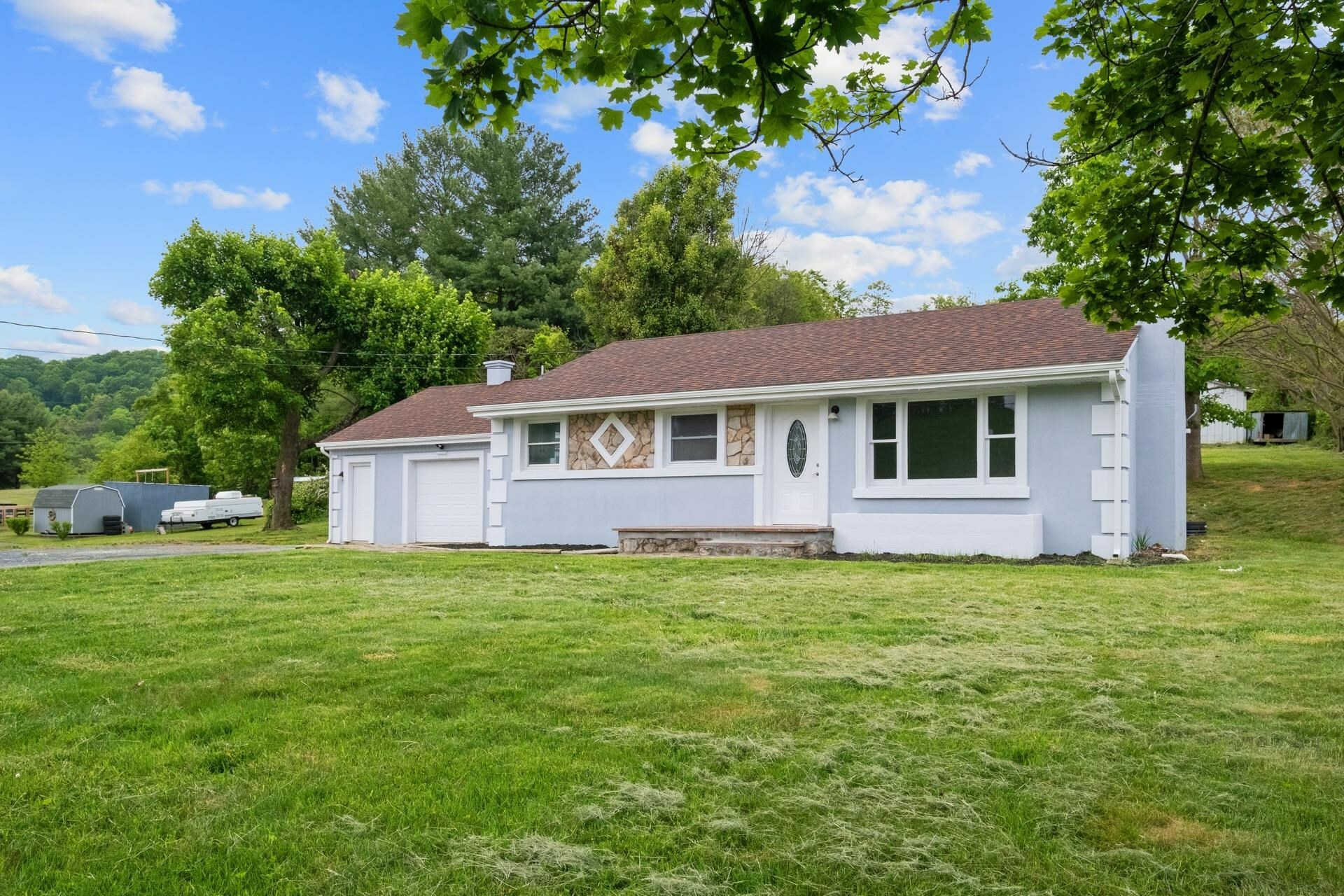Property Photo: 1111 Jennings Gap Rd VA 24421