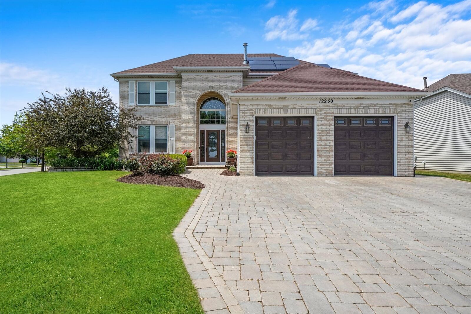 Property Photo: 12250 Pear Tree Way IL 60585